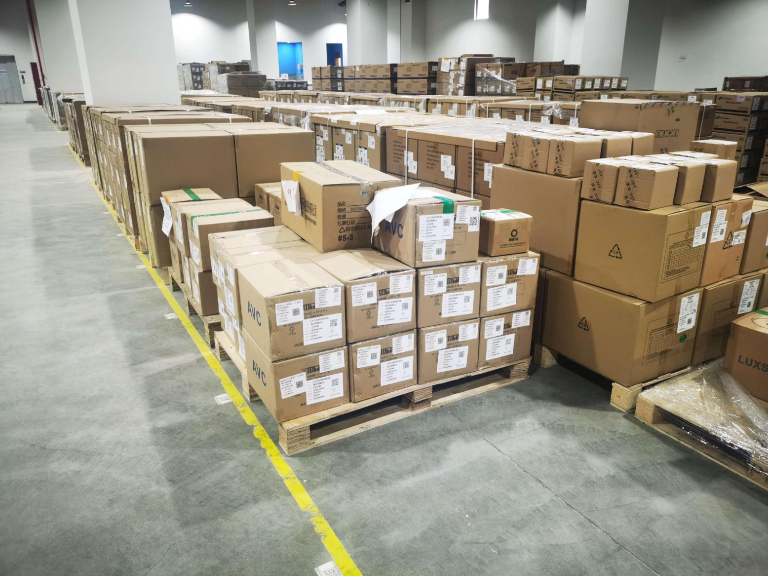 汉晨光物流体积测量系统,助力客户实现全自动化入库登记 image